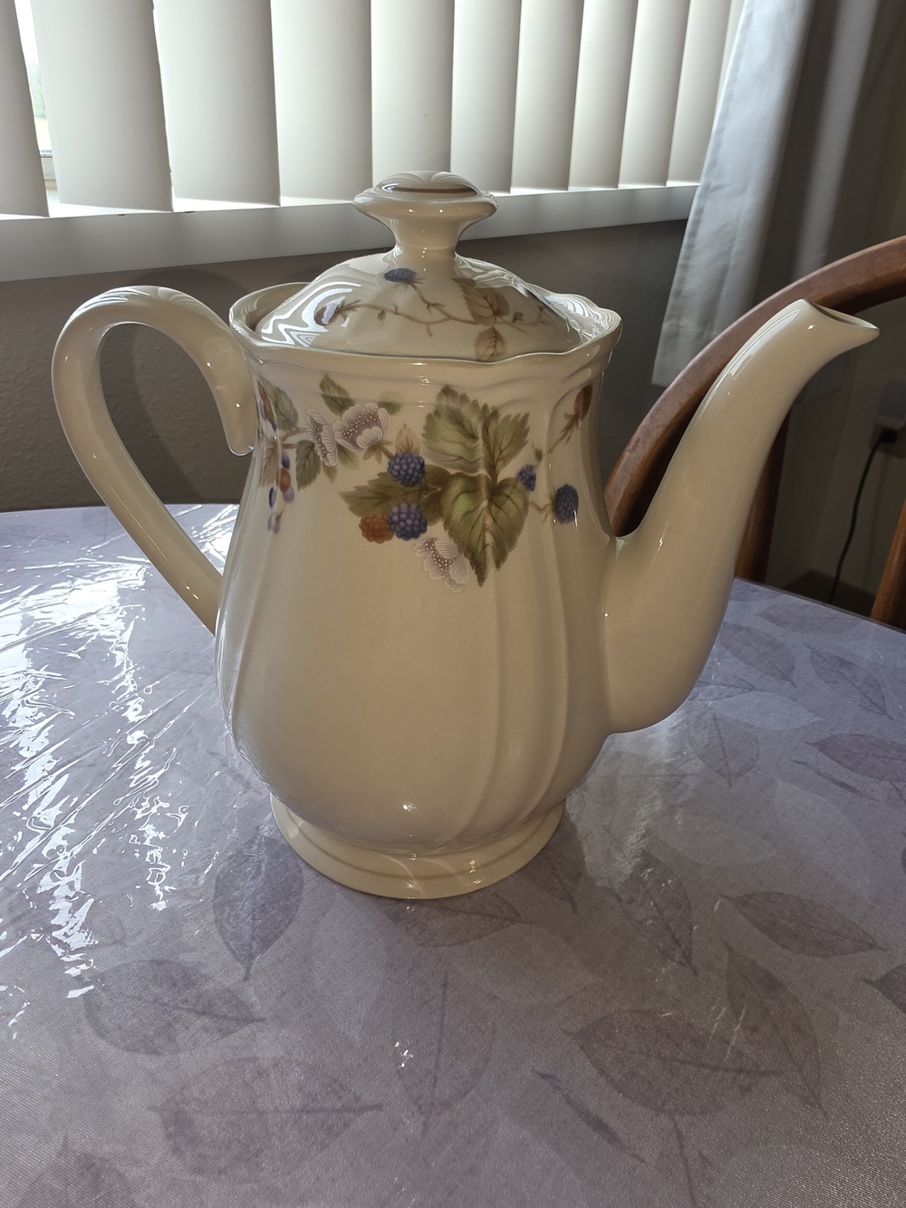 Epoch Summer Hill Cream Porcelain Teapot with Berry Floral Motif